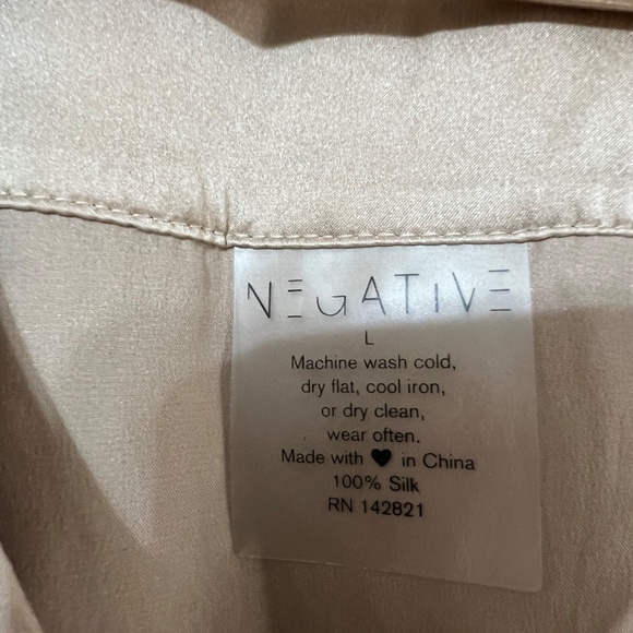 Eclipse silk V-top - Picture 4 of 5